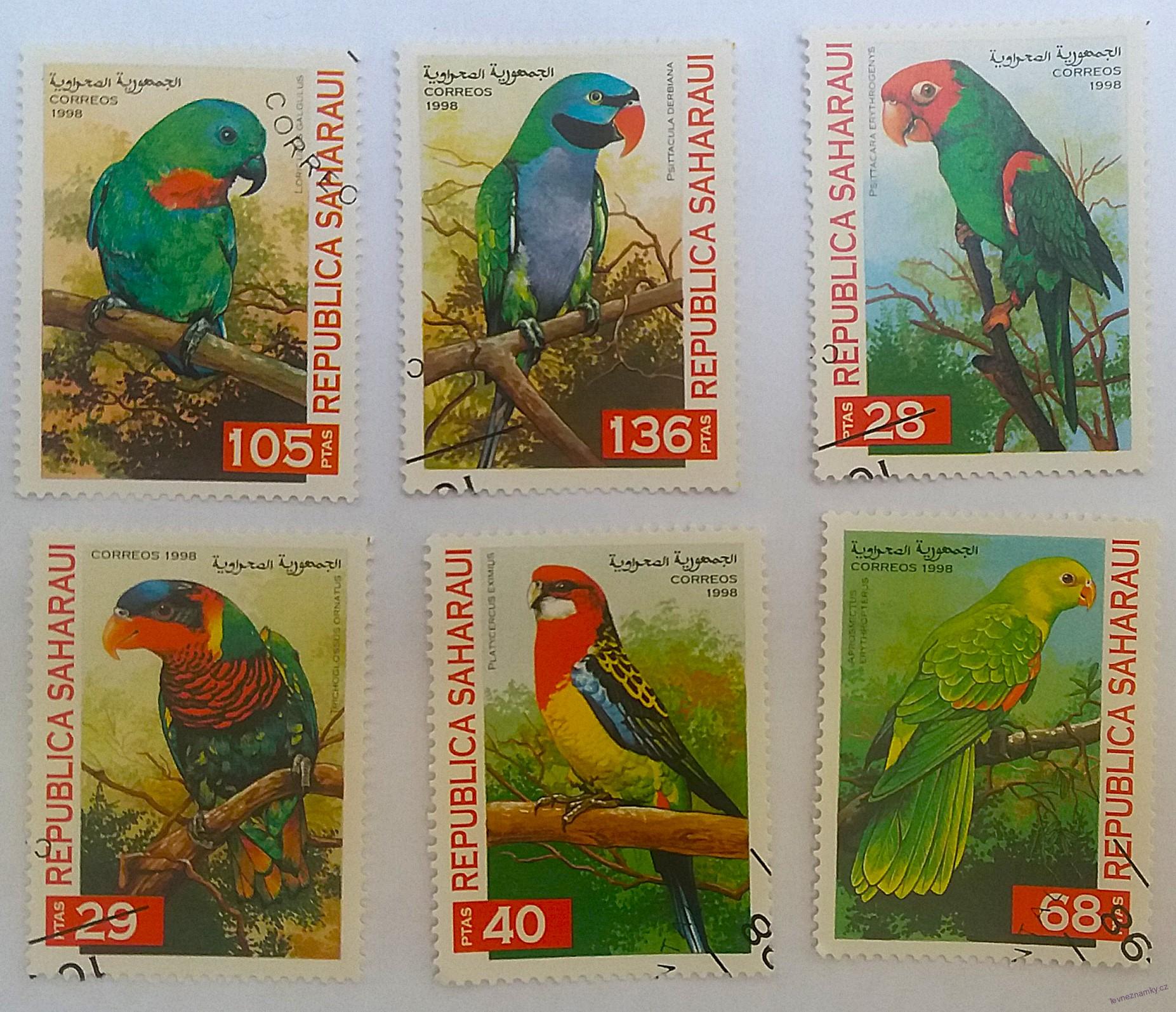 Sestava známek - Saharaui - papoušci