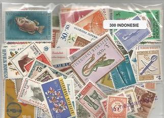 Balíček známek - Indonésie - 300 ks