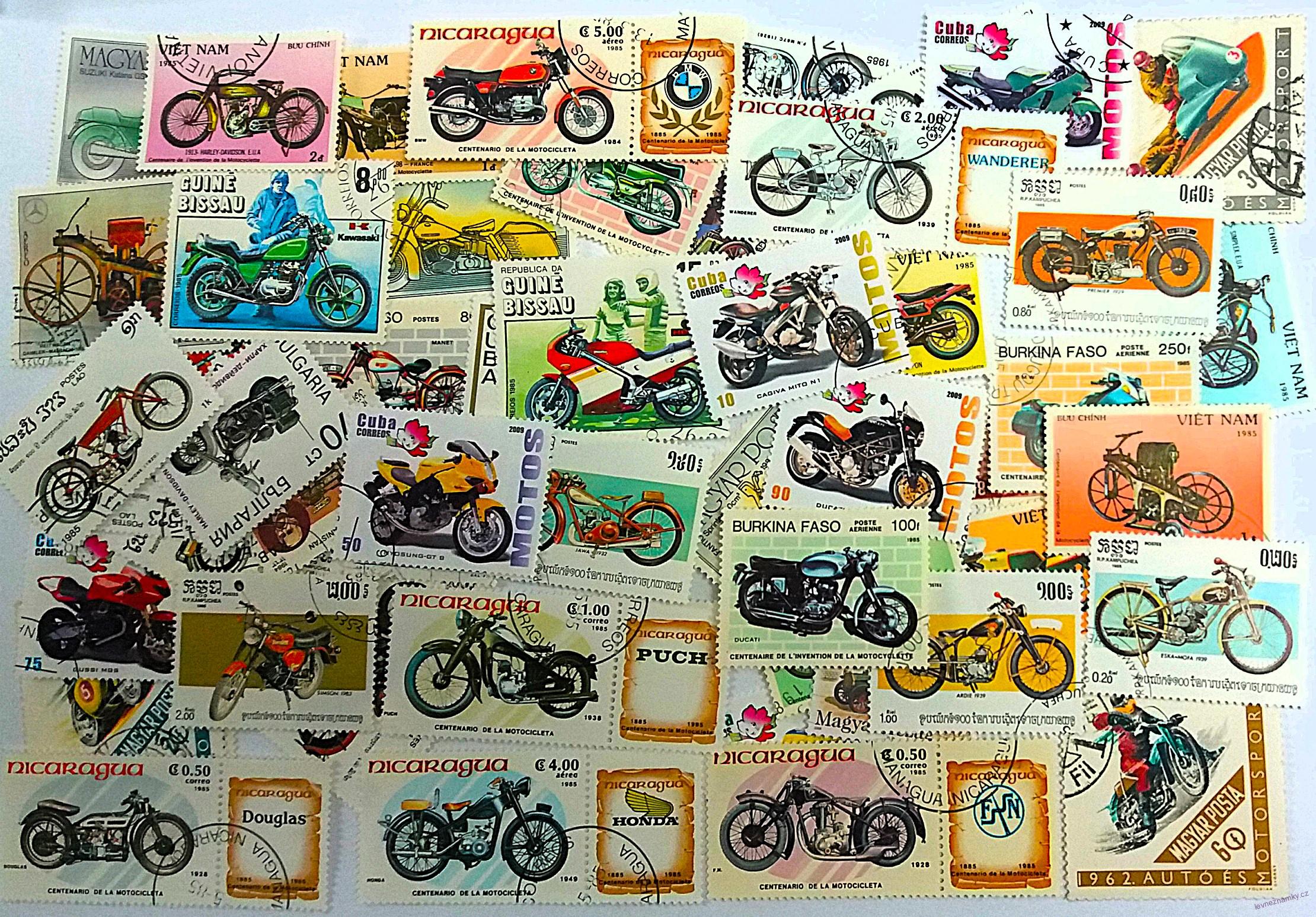 Balíček známek - motorky - 55 ks