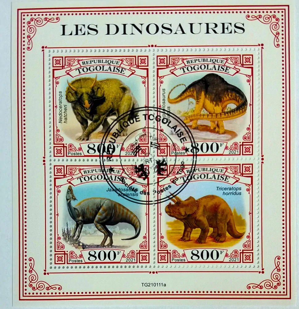 Aršík Togolaise - dinosauři