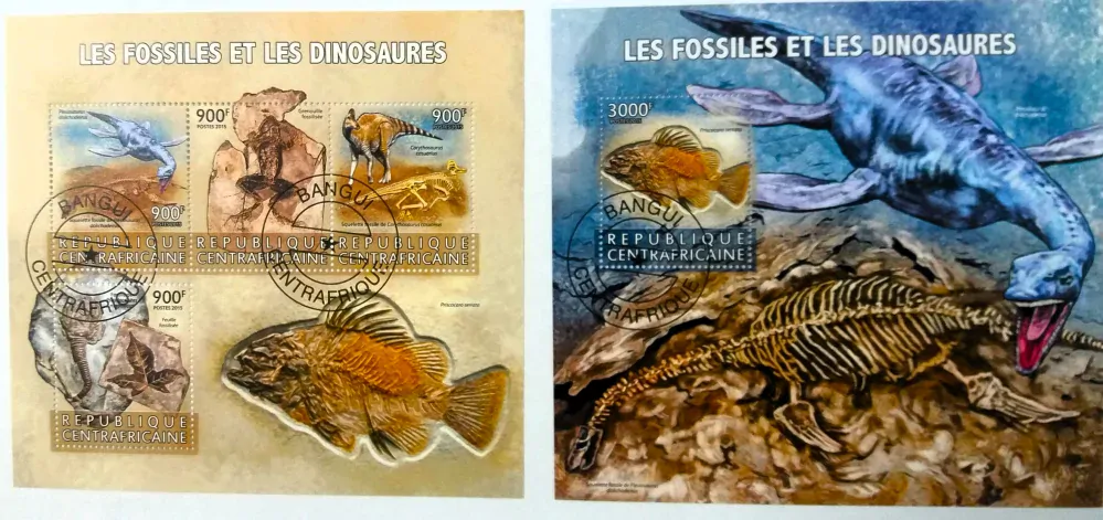 Sada aršíků Centrafrica - dinosauři