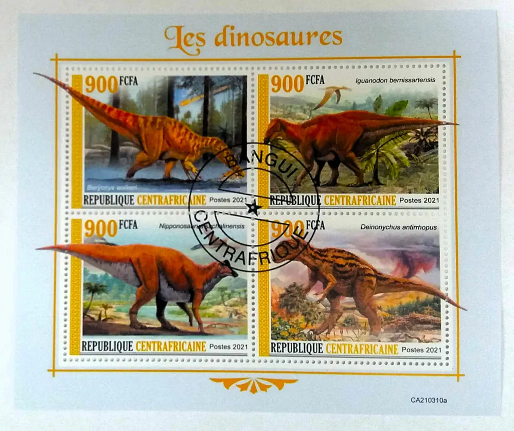 Aršík Centrafrica - dinosauři