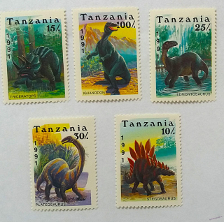 Sestava známek - Tanzania - dinosauři - čisté