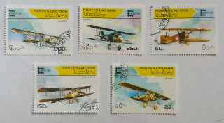 Sestava známek - Postes Lao - letadla